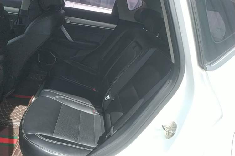Used Geely Auto Coolray 2019 260T DCT Knight China VI Standard Left Rear Seat
