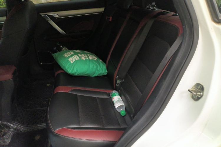 Used Geely Auto Coolray 2019 Sport Version 260T DCT Battle China VI Standard Left Rear Seat