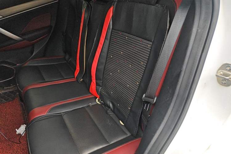 Used Geely Auto Coolray 2019 Sport Version 260T DCT Battle China VI Standard Left Rear Seat