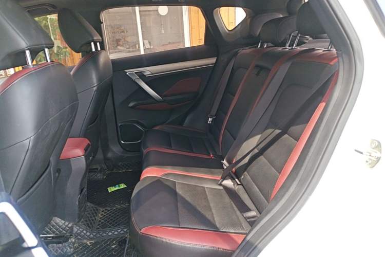 Used Geely Auto Coolray 2019 Sport Version 260T DCT Explorer China VI Standard Left Rear Seat