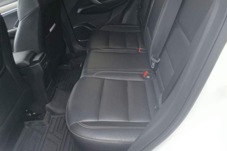 Used Geely Auto Coolray 2019 260T DCT Knight China VI Standard Left Rear Seat