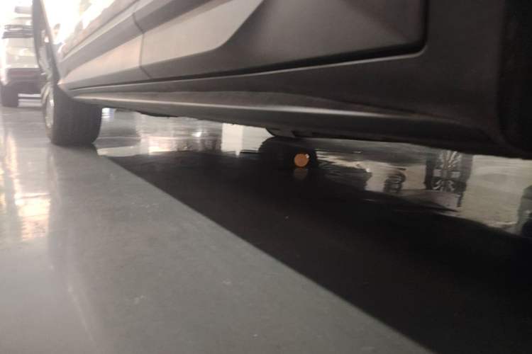 Used Geely Auto Coolray 2019 Sport Version 260T DCT Battle China VI Standard Left Side Sill