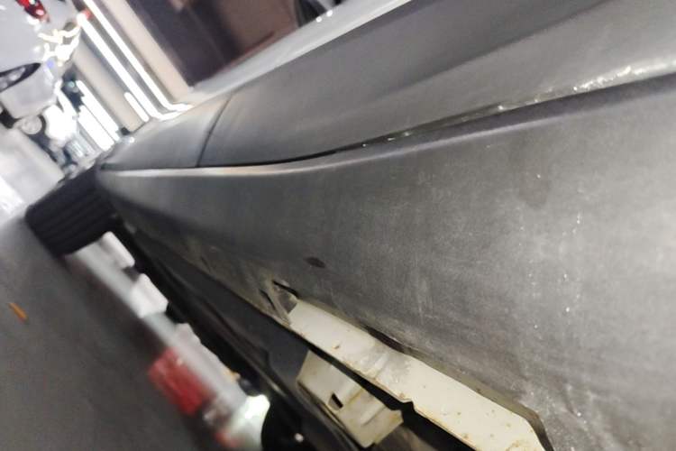 Used Geely Auto Coolray 2019 260T DCT Knight China VI Standard Left Side Sill