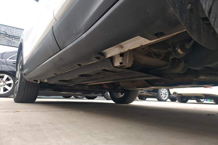 Used Geely Auto Coolray 2019 260T DCT Knight China V Standard Left Side Sill