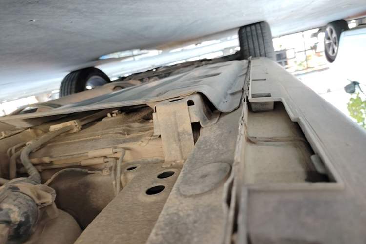 Used Geely Auto Coolray 2019 Sport Model 260T DCT Battle China V Standard Left Side Sill