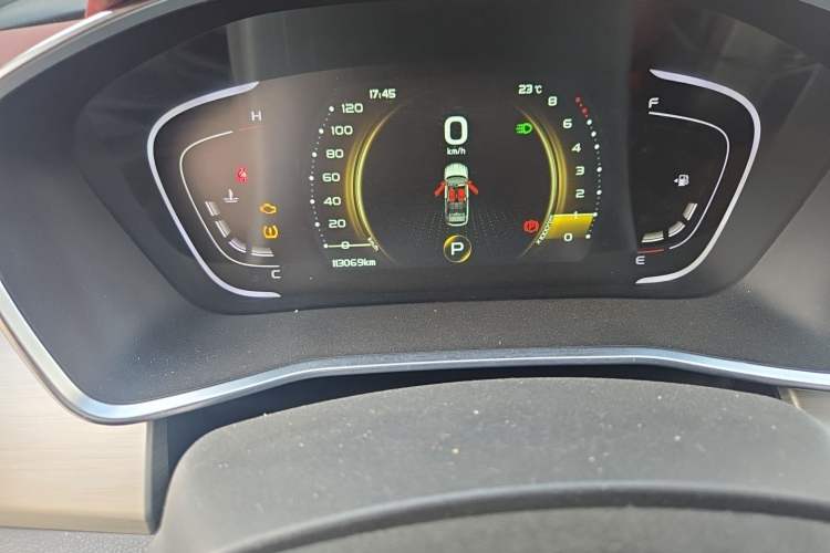 Used Geely Auto Coolray 2019 Sport Version 260T DCT Battle China VI Standard Odometer Close Up