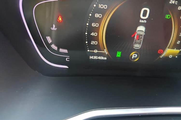 Used Geely Auto Coolray 2019 Sport Model 260T DCT Battle China V Standard Odometer Close Up