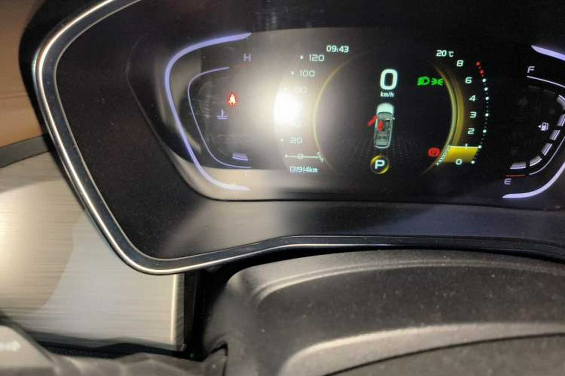 Used Geely Auto Coolray 2019 260T DCT Explorer China V Standard Odometer Close Up