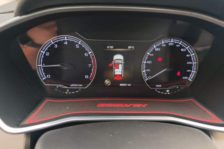 Used Geely Auto Coolray 2019 260T DCT Knight China V Standard Odometer Close Up