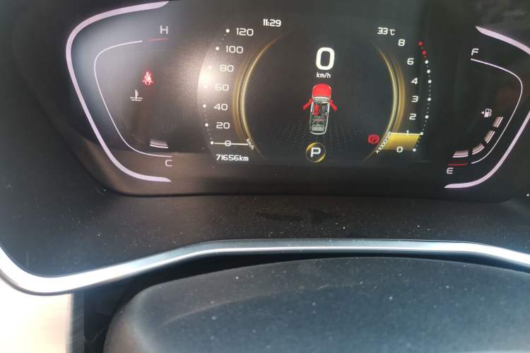 Used Geely Auto Coolray 2019 260T DCT Explorer China VI Standard Odometer Close Up