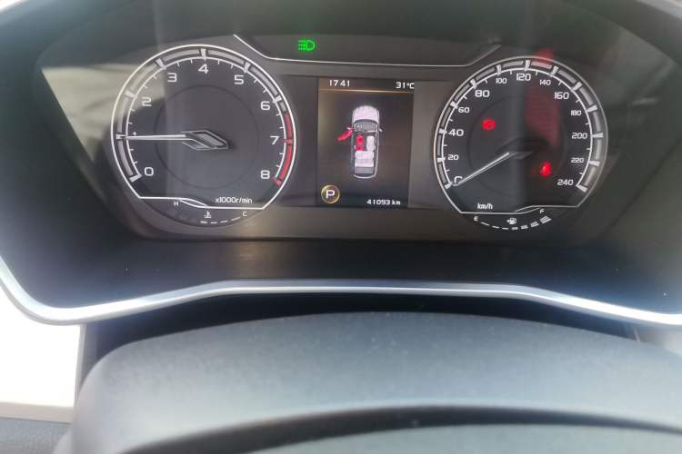 Used Geely Auto Coolray 2019 260T DCT Knight China VI Standard Odometer Close Up