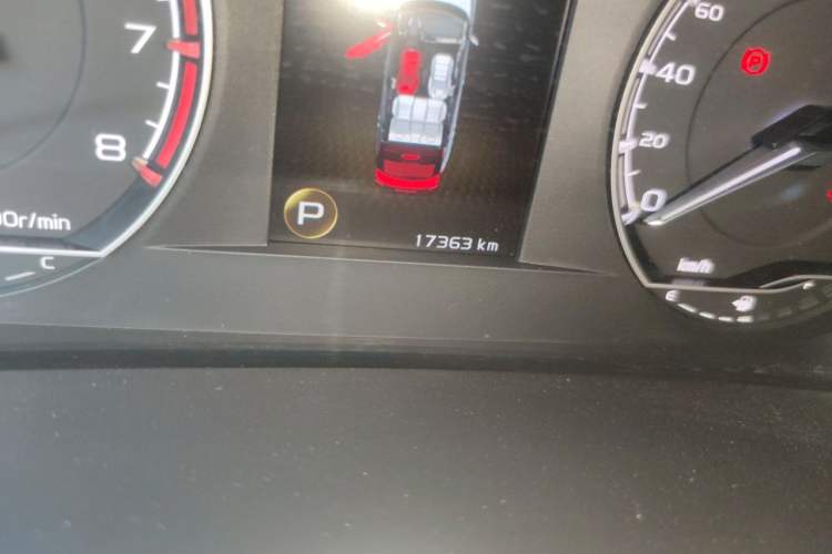 Used Geely Auto Coolray 2019 260T DCT Knight China VI Standard Odometer Close Up