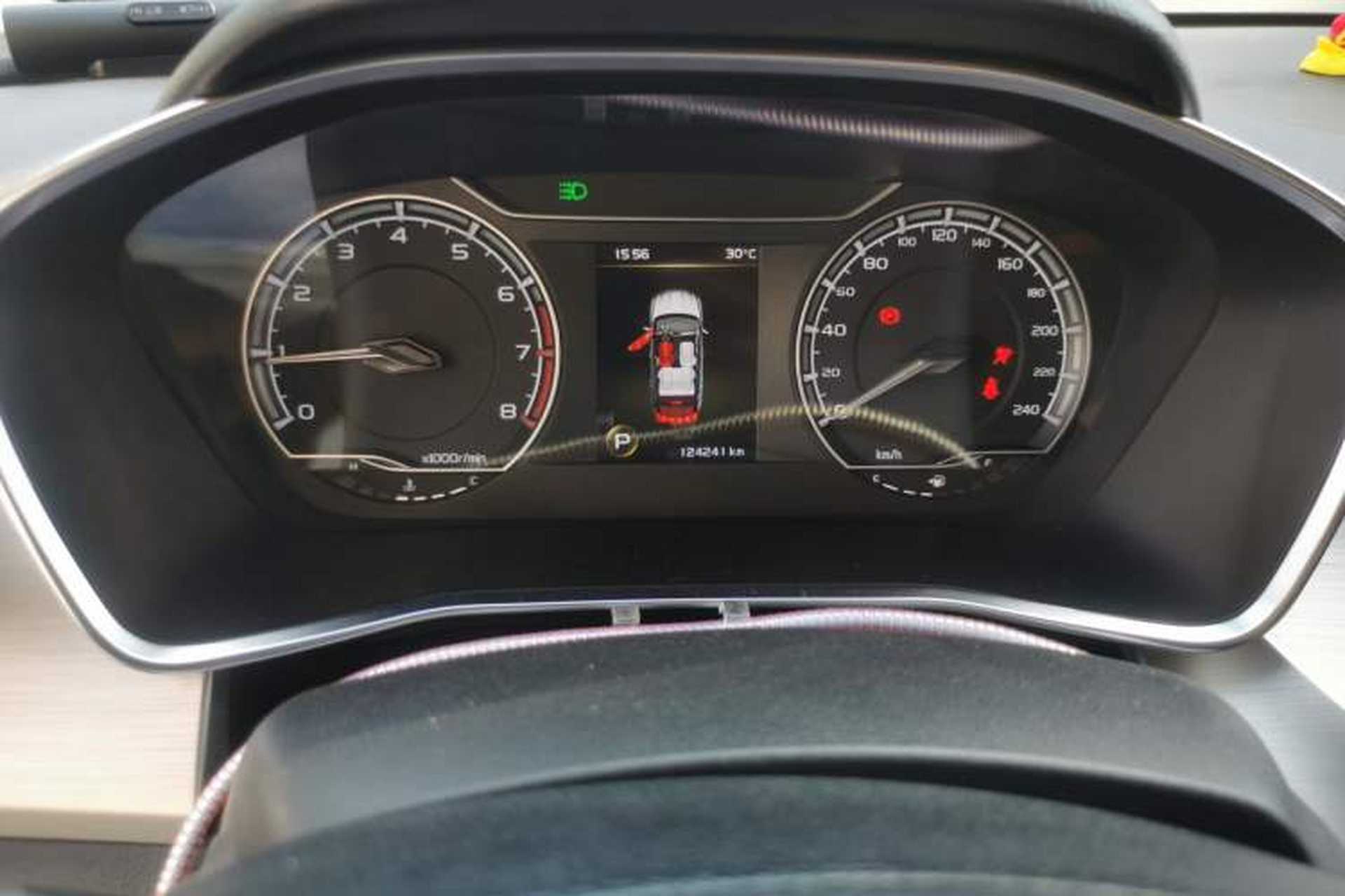 Used Geely Auto Coolray 2019 Sport Model 260T DCT Battle China V Standard Odometer Close Up