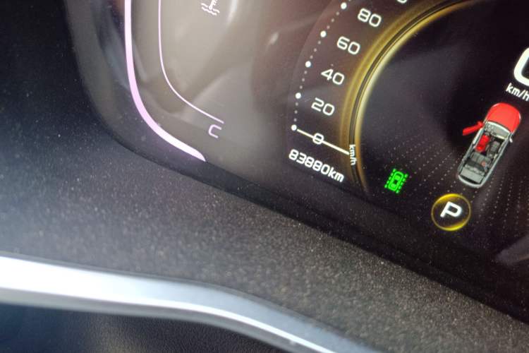 Used Geely Auto Coolray 2019 Sport Model 260T DCT Battle China V Standard Odometer Close Up