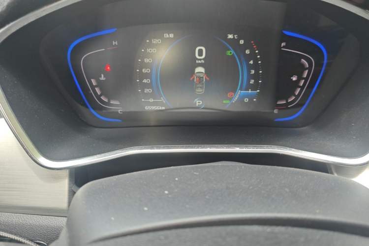 Used Geely Auto Coolray 2019 Sport Model 260T DCT Patrol China V Standard Odometer Close Up