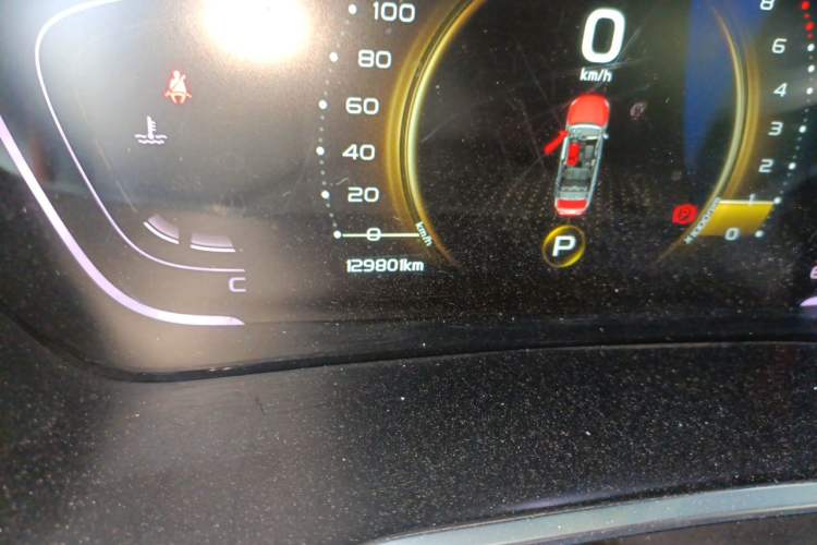 Used Geely Auto Coolray 2019 Sport Version 260T DCT Battle China VI Standard Odometer Close Up