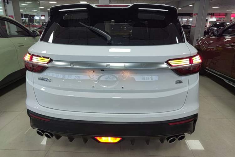 Used Geely Auto Coolray 2019 Sport Model 260T DCT Battle China V Standard Rear