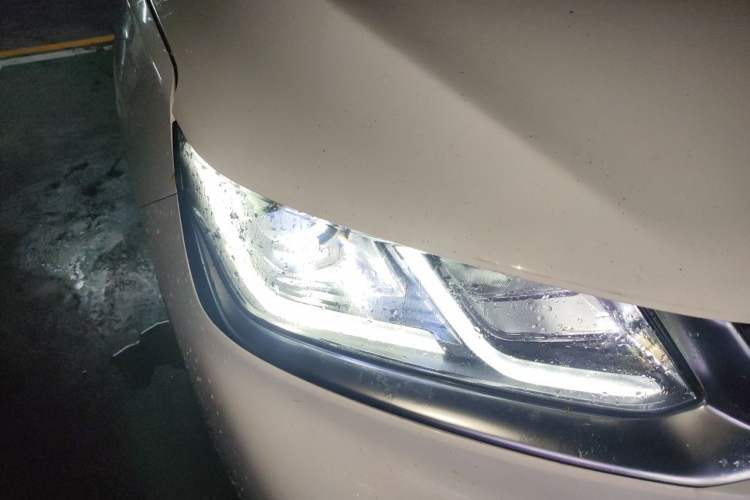 Used Geely Auto Coolray 2019 260T DCT Knight China VI Standard Right Front Headlight