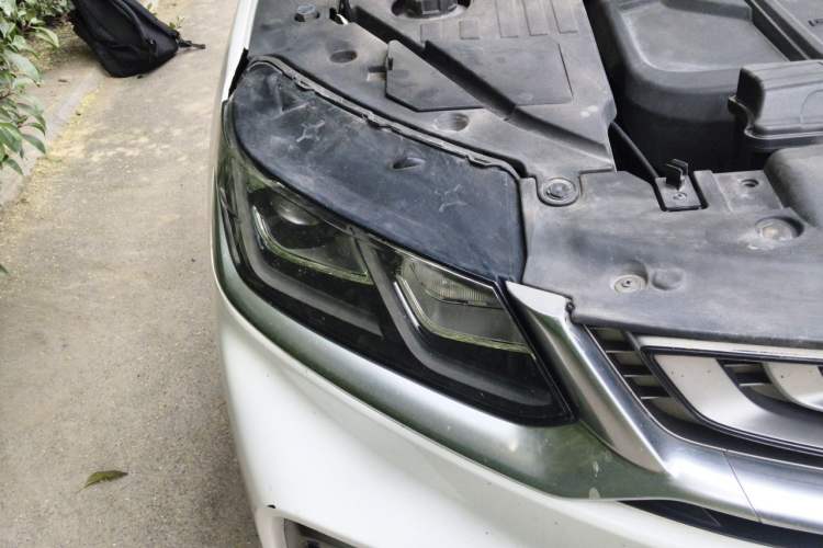Used Geely Auto Coolray 2019 260T DCT Explorer China VI Standard Right Front Headlight