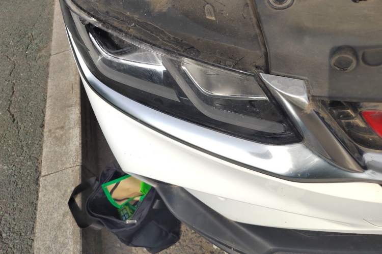 Used Geely Auto Coolray 2019 Sport Version 260T DCT Battle China VI Standard Right Front Headlight