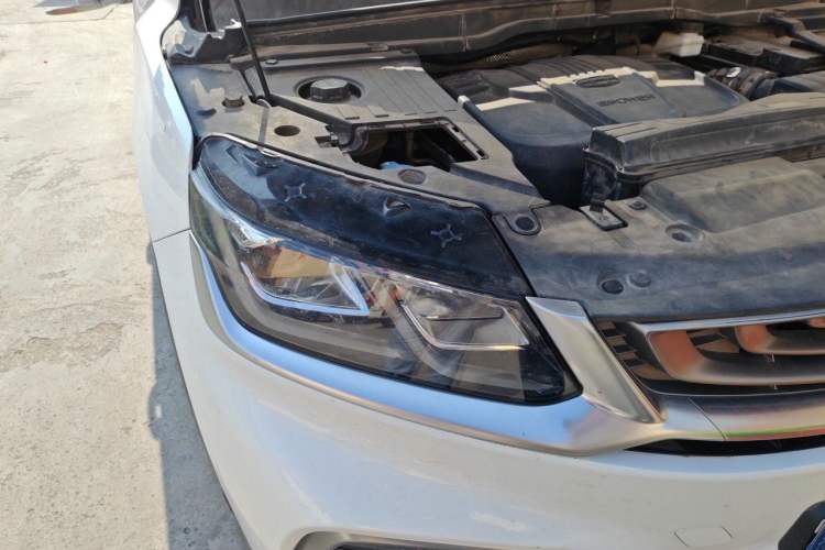 Used Geely Auto Coolray 2019 260T DCT Knight China V Standard Right Front Headlight