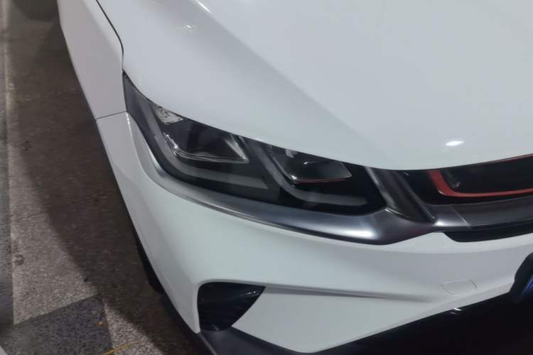 Used Geely Auto Coolray 2019 Sport Version 260T DCT Explorer China VI Standard Right Front Headlight