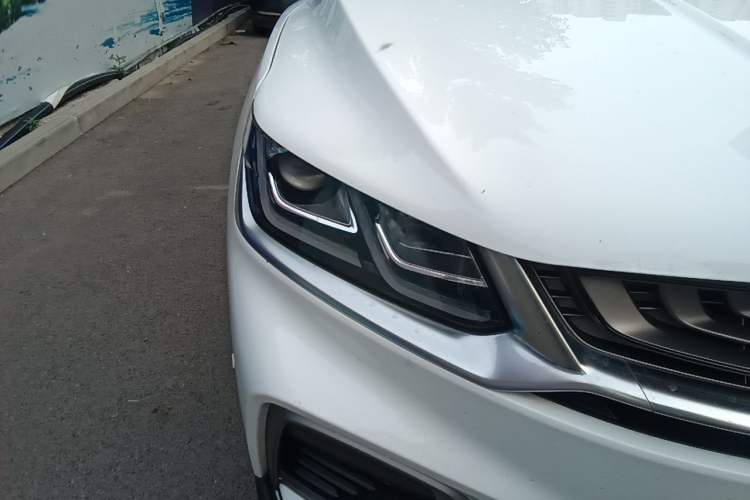 Used Geely Auto Coolray 2019 260T DCT Knight China VI Standard Right Front Headlight