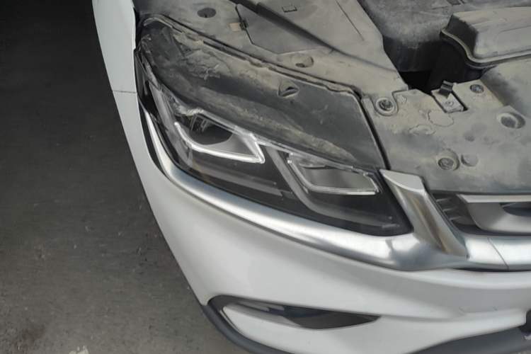 Used Geely Auto Coolray 2019 260T DCT Knight China V Standard Right Front Headlight