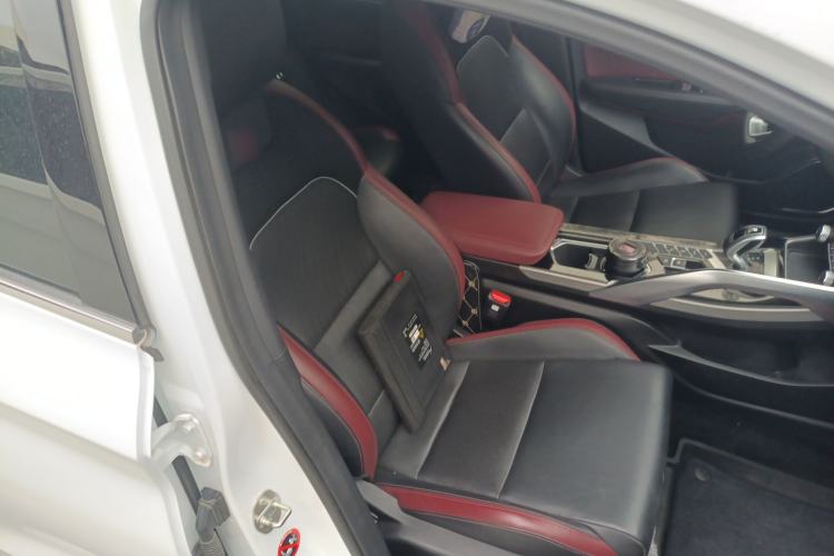 Used Geely Auto Coolray 2019 Sport Model 260T DCT Patrol China V Standard Right Front Seat