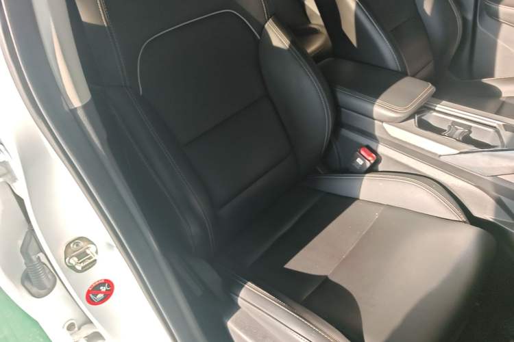 Used Geely Auto Coolray 2019 260T DCT Knight China VI Standard Right Front Seat