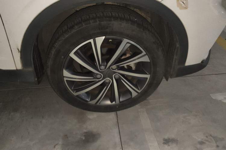 Used Geely Auto Coolray 2019 260T DCT Knight China VI Standard Right Front Wheel Hub