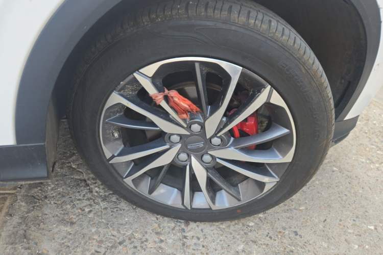 Used Geely Auto Coolray 2019 Sport Version 260T DCT Battle China VI Standard Right Front Wheel Hub