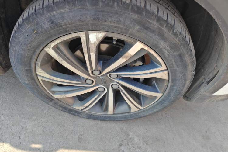 Used Geely Auto Coolray 2019 260T DCT Knight China V Standard Right Front Wheel Hub