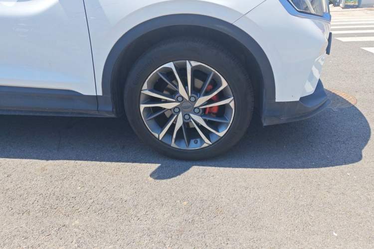 Used Geely Auto Coolray 2019 Sport Model 260T DCT Patrol China V Standard Right Front Wheel Hub
