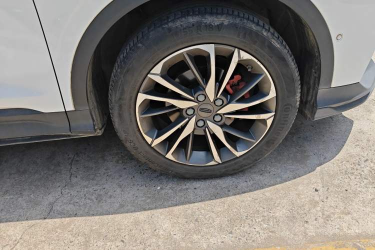 Used Geely Auto Coolray 2019 Sport Model 260T DCT Battle China V Standard Right Front Wheel Hub