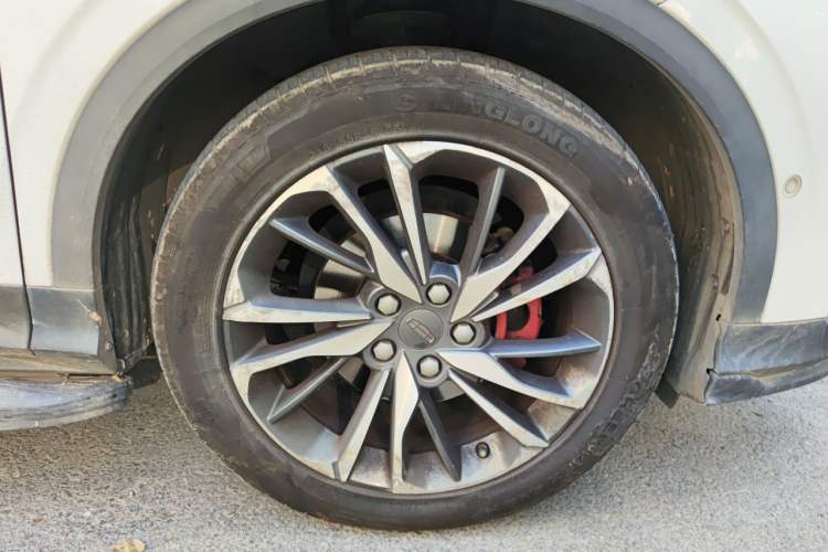 Used Geely Auto Coolray 2019 Sport Model 260T DCT Battle China V Standard Right Front Wheel Hub