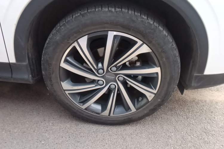 Used Geely Auto Coolray 2019 260T DCT Knight China VI Standard Right Front Wheel Hub