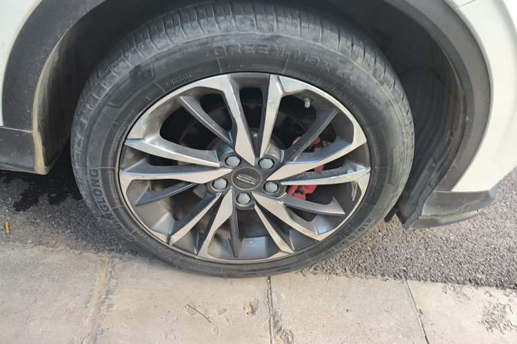Used Geely Auto Coolray 2019 Sport Model 260T DCT Patrol China V Standard Right Front Wheel Hub