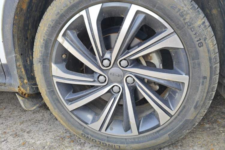 Used Geely Auto Coolray 2019 260T DCT Knight China VI Standard Right Front Wheel Hub