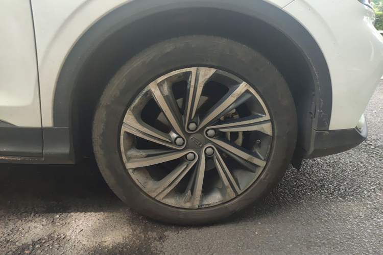 Used Geely Auto Coolray 2019 260T DCT Explorer China VI Standard Right Front Wheel Hub