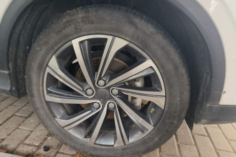 Used Geely Auto Coolray 2019 260T DCT Knight China VI Standard Right Front Wheel Hub