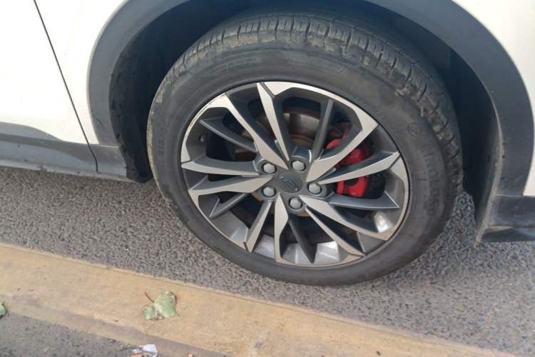 Used Geely Auto Coolray 2019 Sport Version 260T DCT Battle China VI Standard Right Front Wheel Hub