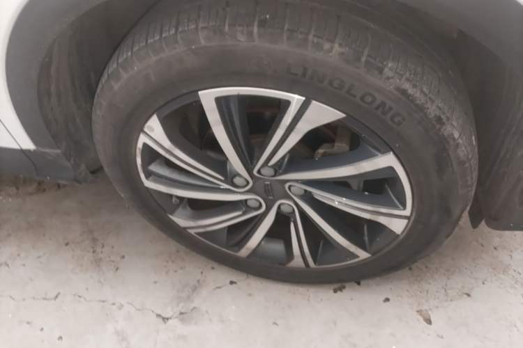 Used Geely Auto Coolray 2019 260T DCT Knight China VI Standard Right Front Wheel Hub