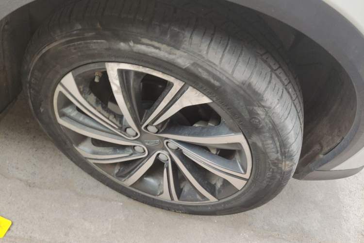 Used Geely Auto Coolray 2019 260T DCT Knight China VI Standard Right Front Wheel Hub