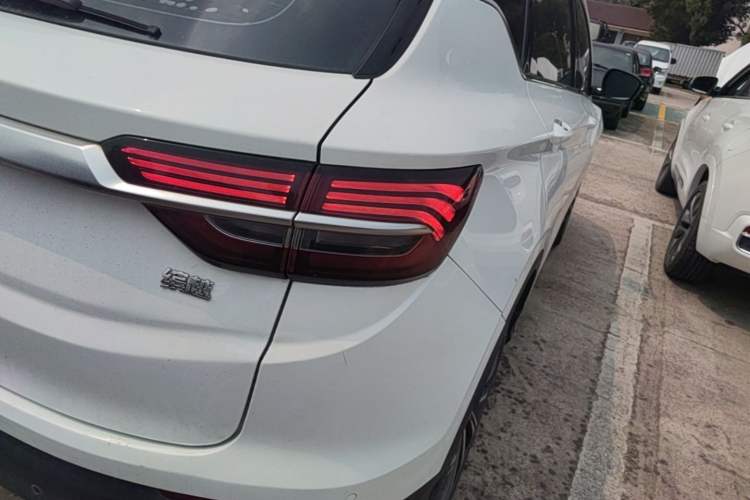 Used Geely Auto Coolray 2019 260T DCT Knight China V Standard Right Rear Taillight