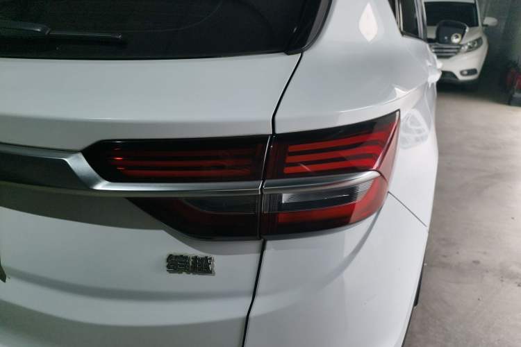 Used Geely Auto Coolray 2019 260T DCT Knight China VI Standard Right Rear Taillight