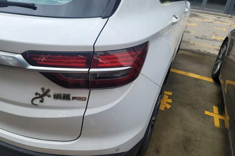 Used Geely Auto Coolray 2019 260T DCT Knight China VI Standard Right Rear Taillight