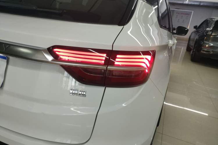 Used Geely Auto Coolray 2019 260T DCT Knight China VI Standard Right Rear Taillight