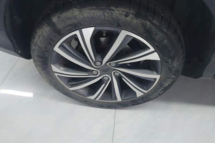 Used Geely Auto Coolray 2019 260T DCT Knight China VI Standard Right Rear Wheel Hub