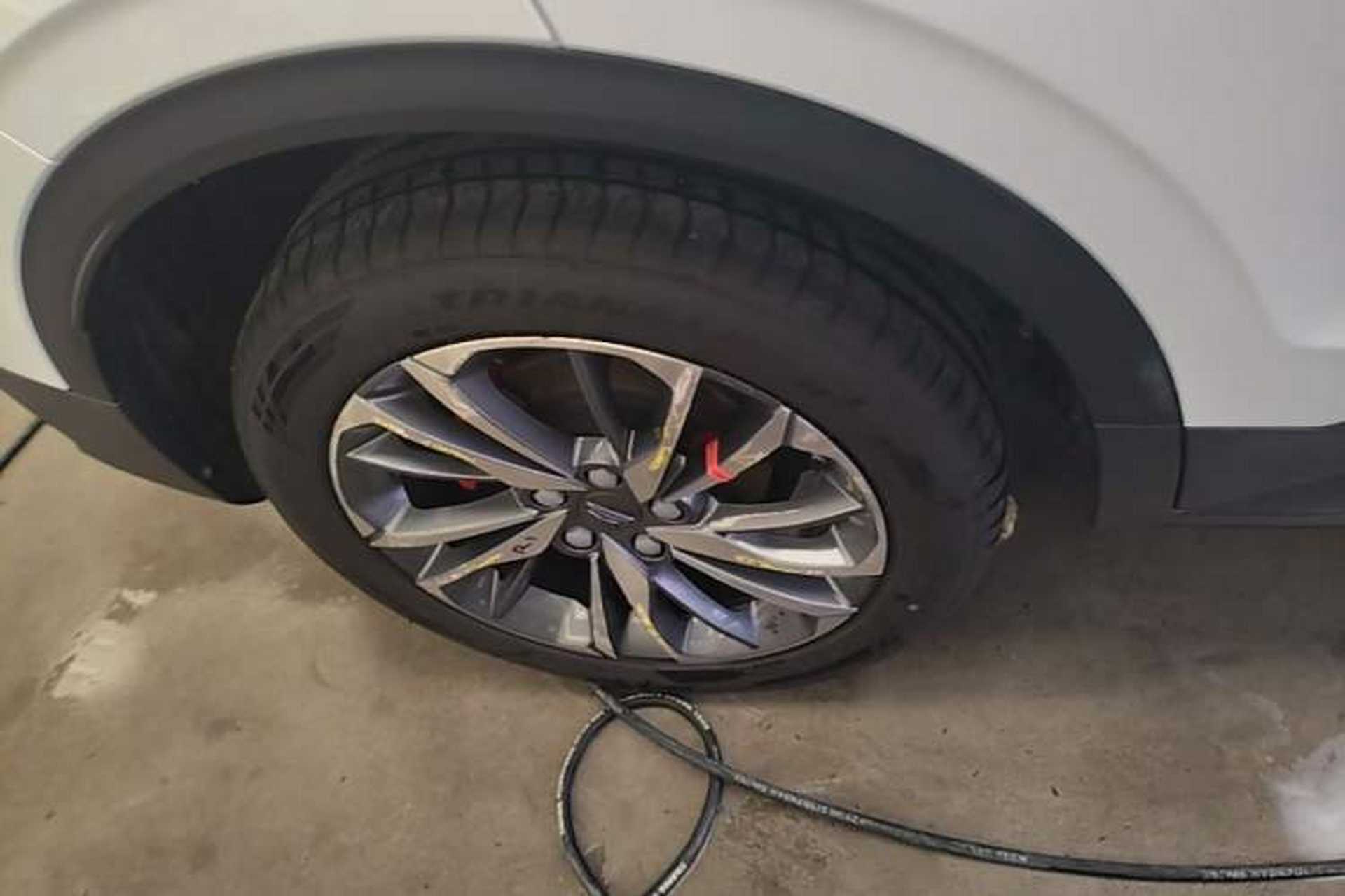 Used Geely Auto Coolray 2019 Sport Version 260T DCT Explorer China VI Standard Right Rear Wheel Hub
